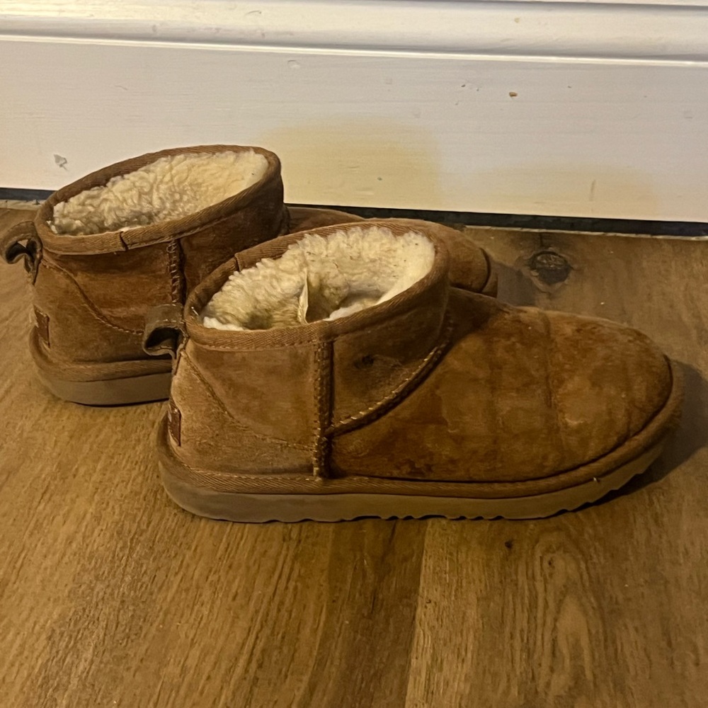 Uggs Minis Chestnut Boots